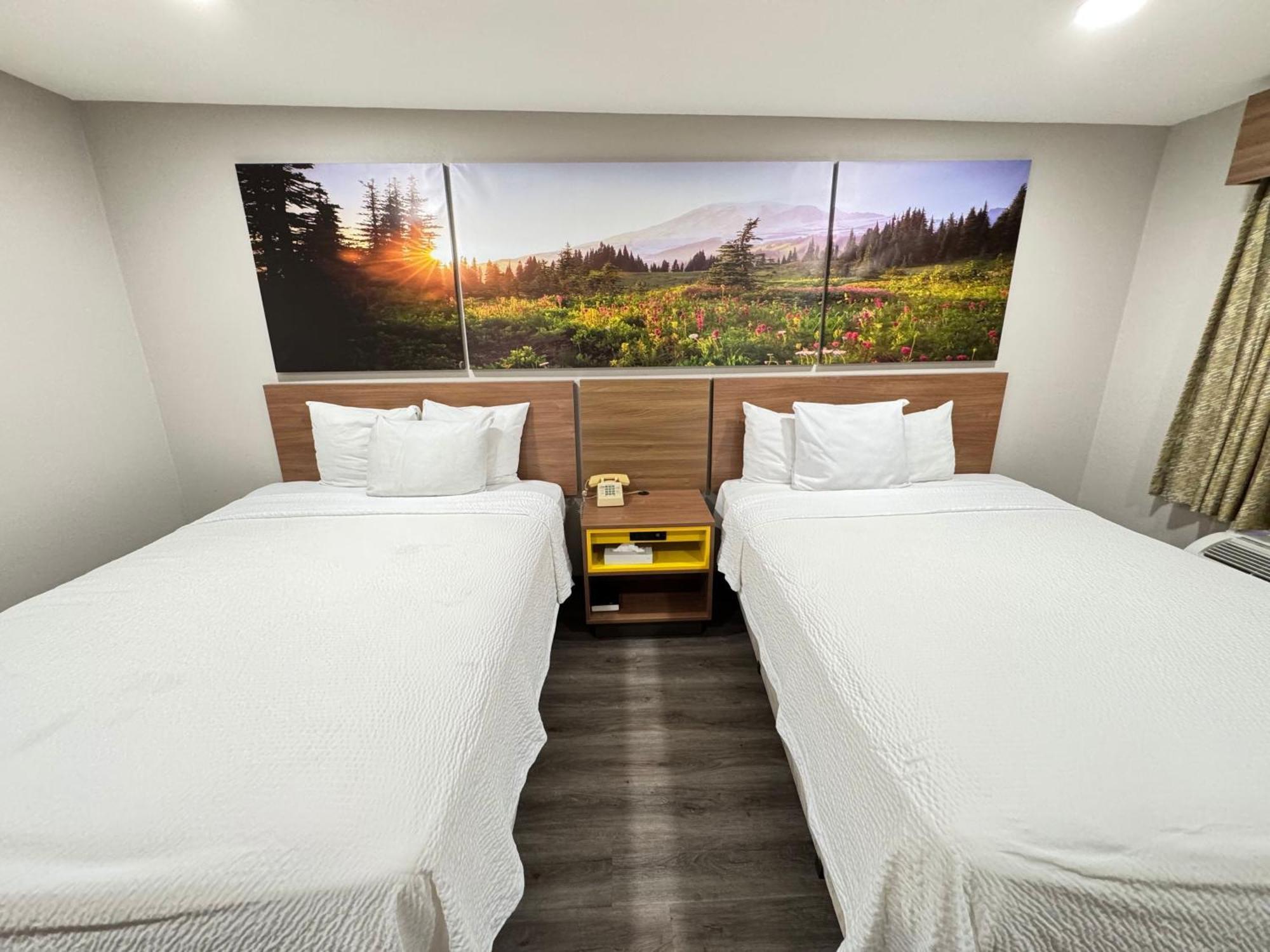 Days Inn By Wyndham Barstow Esterno foto