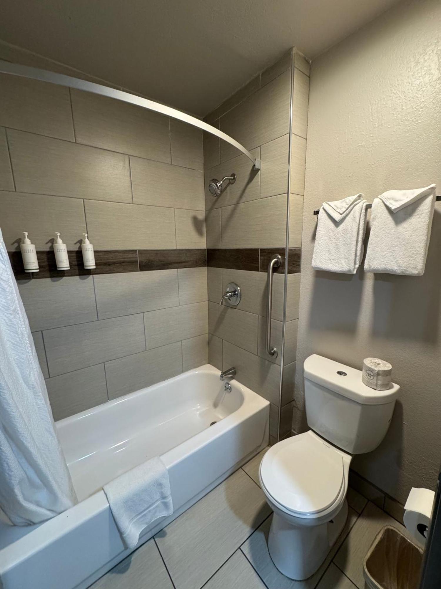 Days Inn By Wyndham Barstow Esterno foto